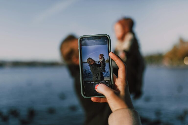 Beginner Tips for Taking Better Phone Photos: A Simple Guide